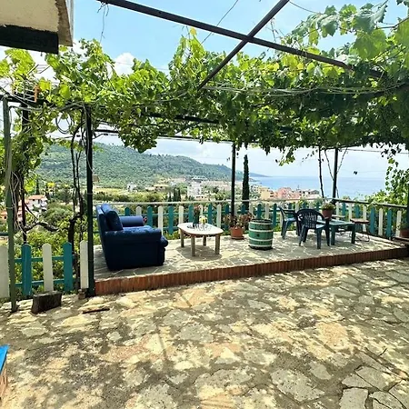 게스트하우스 Boungainvillea