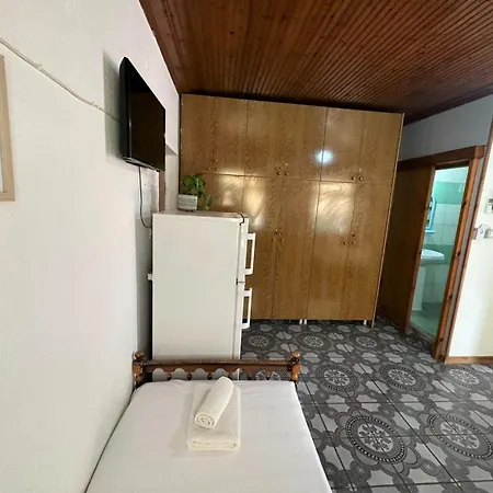 Boungainvillea 게스트하우스