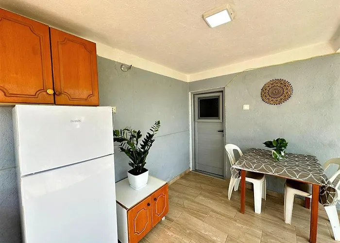 Boungainvillea بيت ضيافة