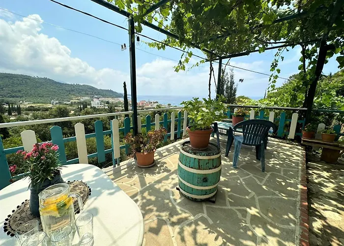 Guest house Boungainvillea 4*