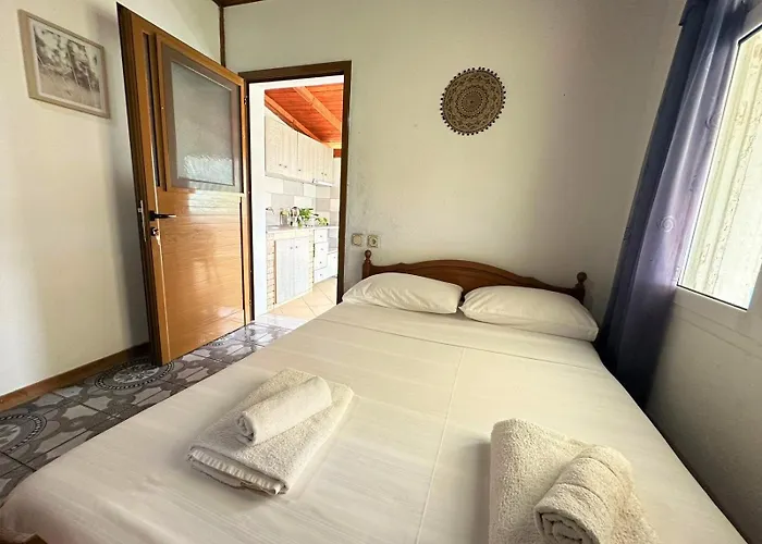 Boungainvillea 4* Himare