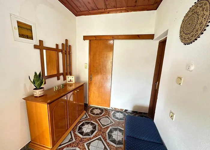 Boungainvillea 4* Himare